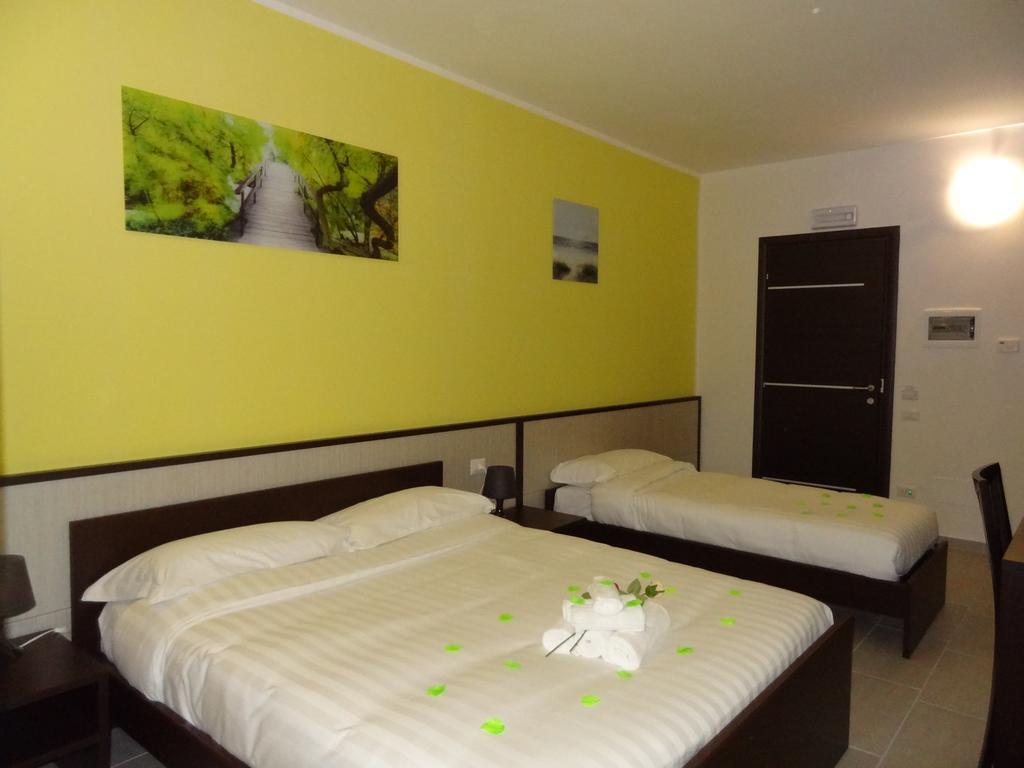 Affittacamere Rooms Di Matteo San Paolo di Iesi Екстериор снимка