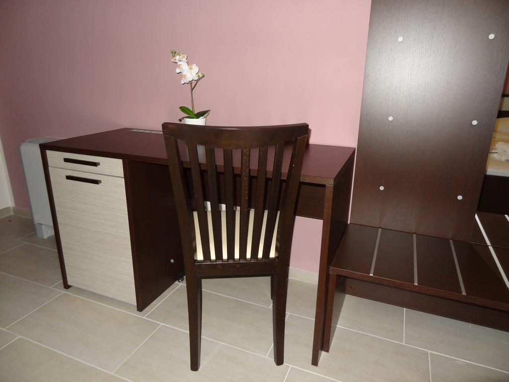 Affittacamere Rooms Di Matteo San Paolo di Iesi Екстериор снимка