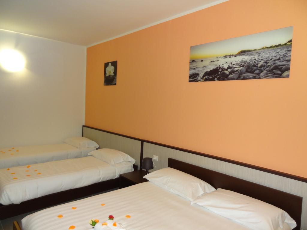 Affittacamere Rooms Di Matteo San Paolo di Iesi Екстериор снимка