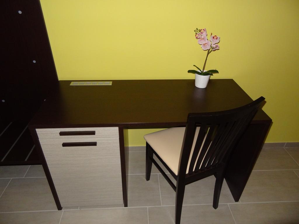 Affittacamere Rooms Di Matteo San Paolo di Iesi Екстериор снимка